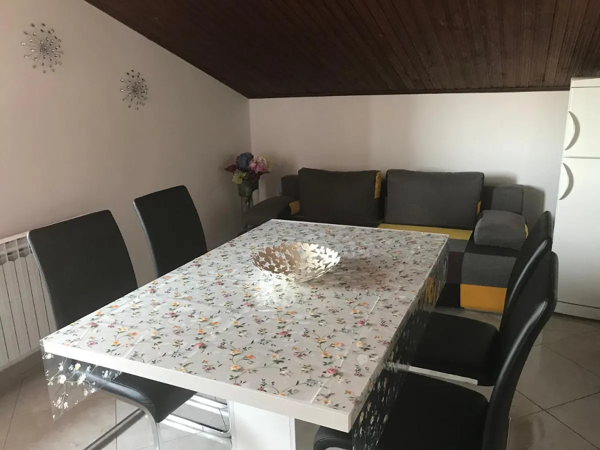 Apartments Orsic Krk Town 0*,